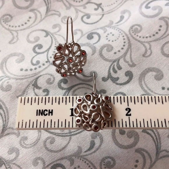 Silver 925 Cut Out Earrings - Picture 3 of 3